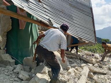 ইন্দোনেশিয়ায় শক্তিশালী ভূমিকম্পের পর দ্বিতীয় দফার কম্পন, নিহত ৪৭